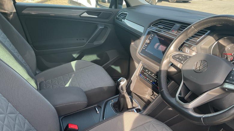 Volkswagen Tiguan 1.5 TSI 150 Life 5dr Petrol Estate